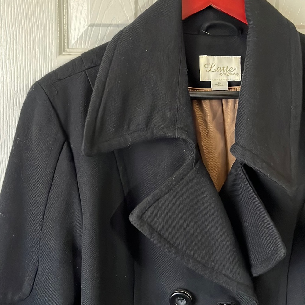 Latte by coffee shop coat - XL.